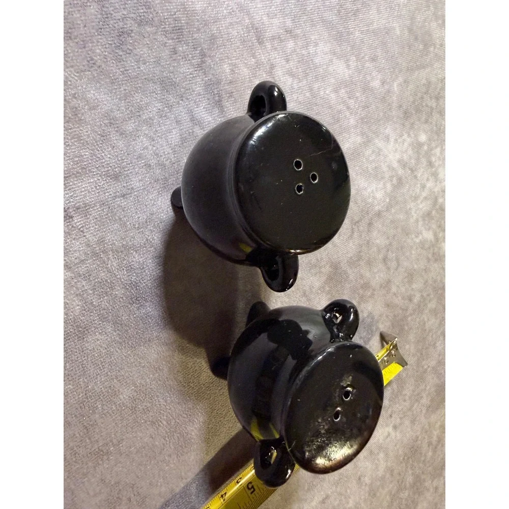 Vintage Black Ceramic Cauldron Salt and Pepper Shakers Set Gothic Witchy Decor